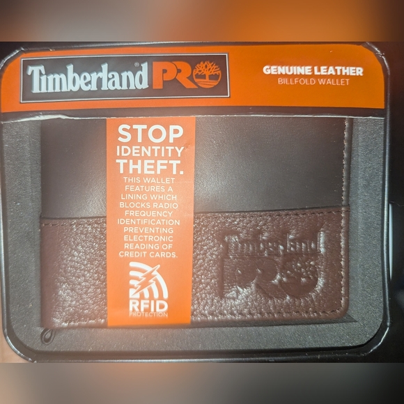 Timberland Other - NIB Timberland Brown Bifold Leather Wallet
